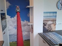 Majestätischer Leuchtturm in der Landschaft